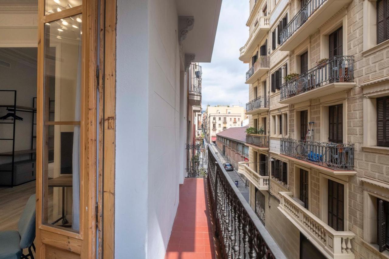 Aspasios Gracia Apartments Барселона Екстер'єр фото