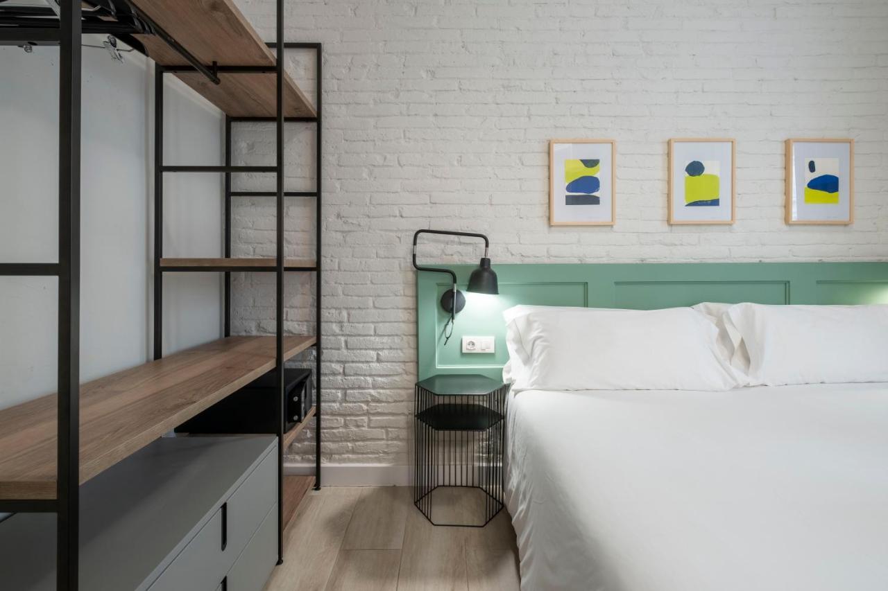 Aspasios Gracia Apartments Барселона Екстер'єр фото