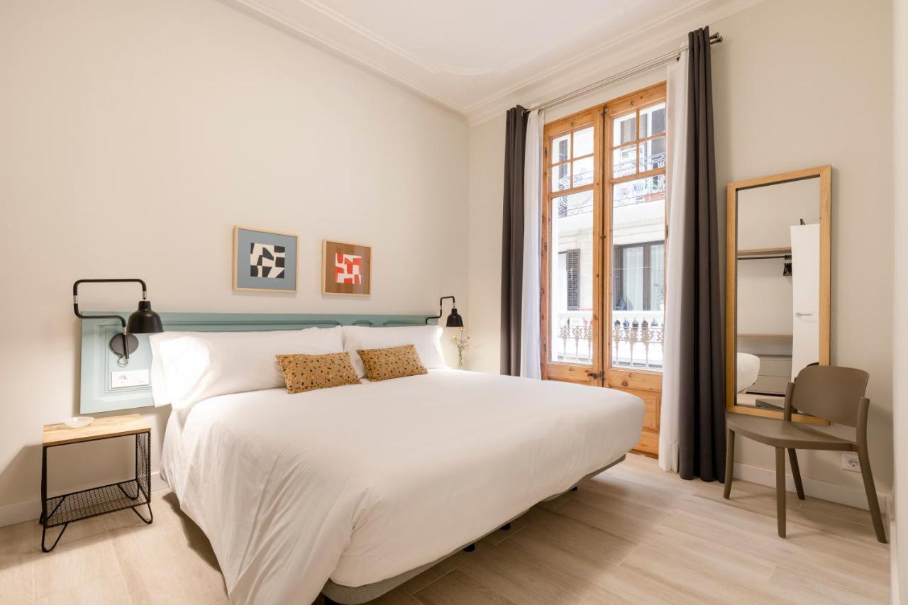 Aspasios Gracia Apartments Барселона Екстер'єр фото