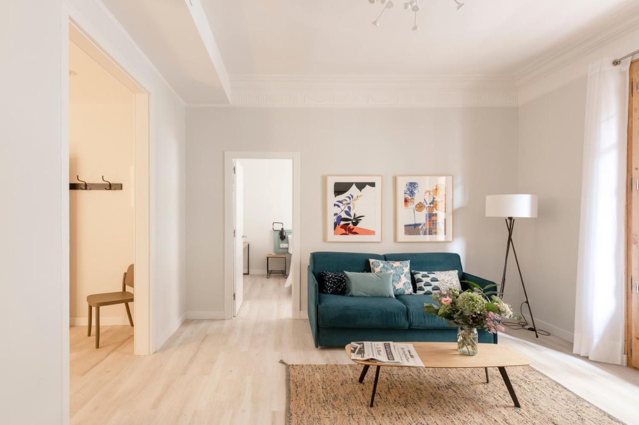 Aspasios Gracia Apartments Барселона Екстер'єр фото